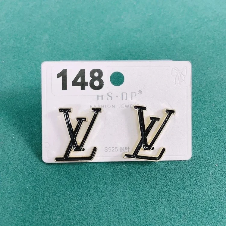 LV earrings 7447480062